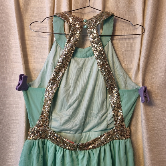 🥂 Mint Gold Sequin Halter Mini Party Dress L ✨ - Picture 4 of 8